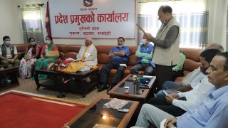 लुम्बिनी प्रदेश : सरकार अल्पमतमा रहेको भन्दै विपक्षीले गराए प्रदेश प्रमुख शेरचनको ध्यानाकर्षण